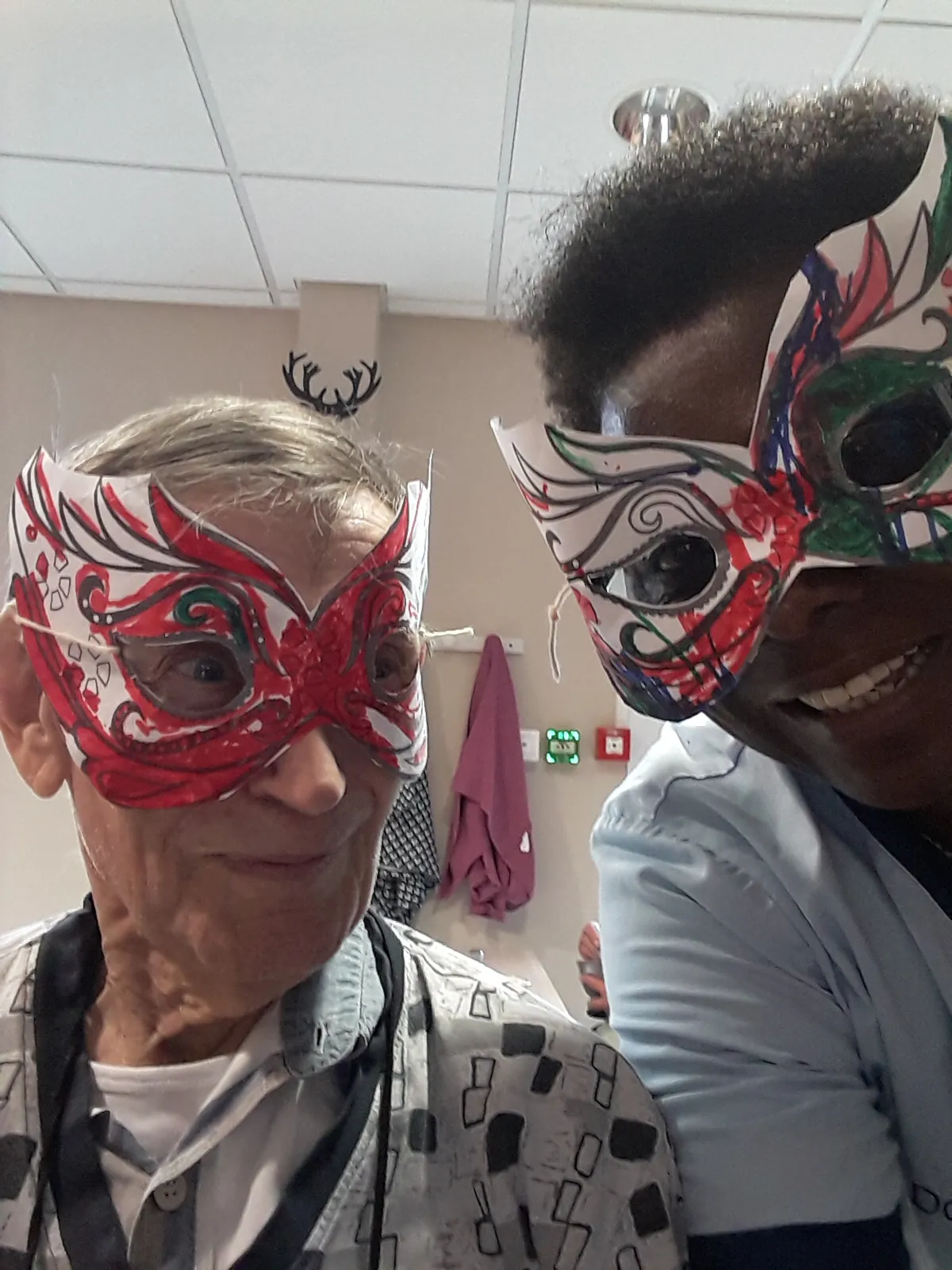 Au bal, au bal masqué...ohé, ohé !!!!