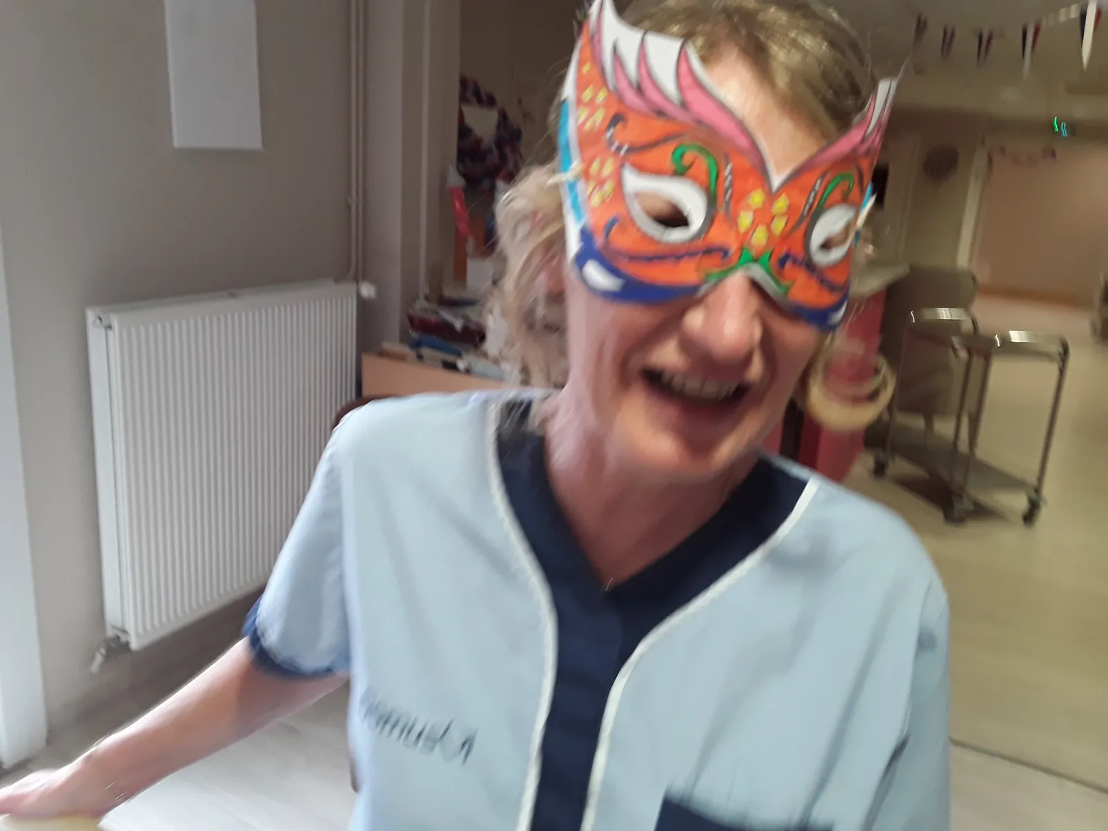 Au bal, au bal masqué...ohé, ohé !!!!