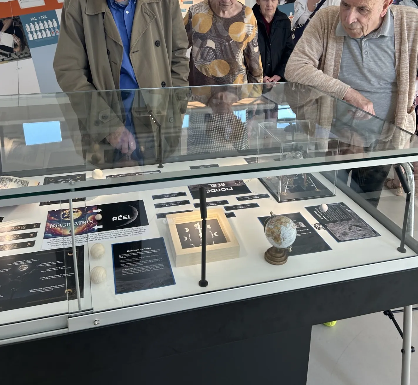 Visite à Orionis : Le planétarium 