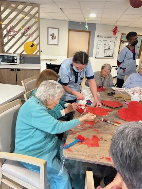Atelier Peinture : Créativité, Expression et Partage