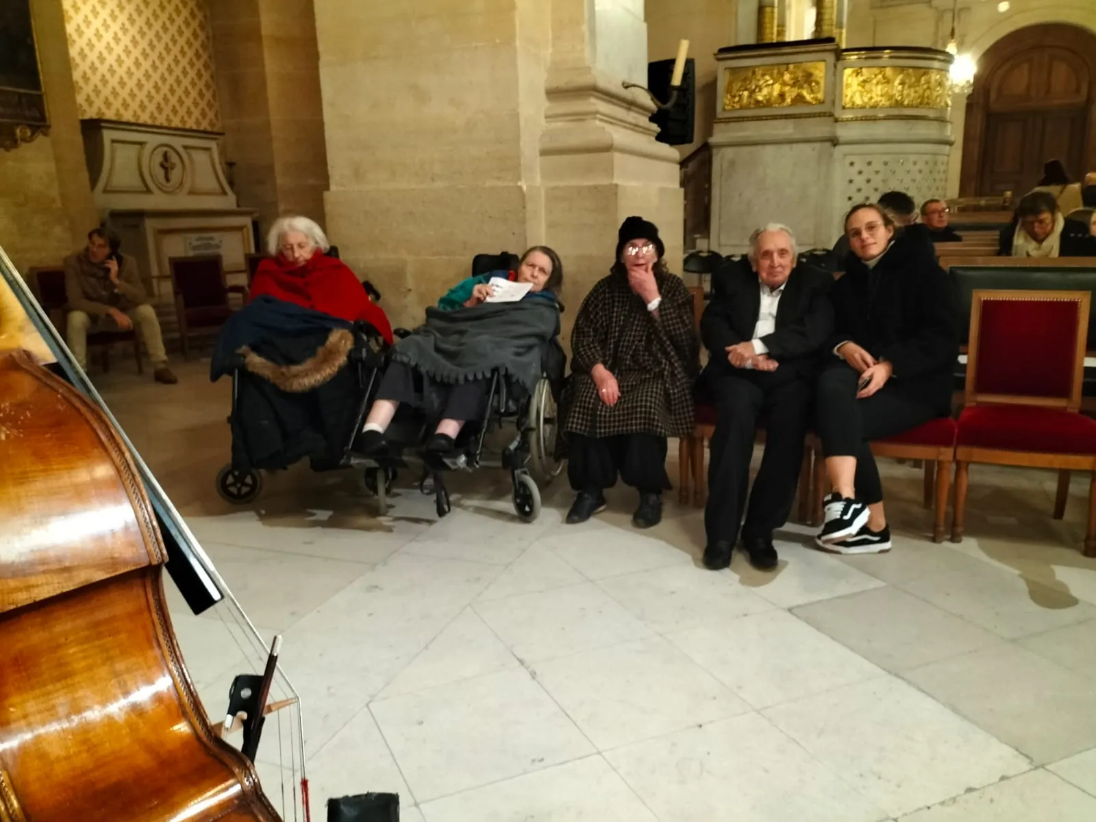 Stradivarius dans la ferveur d'une cathédrale.