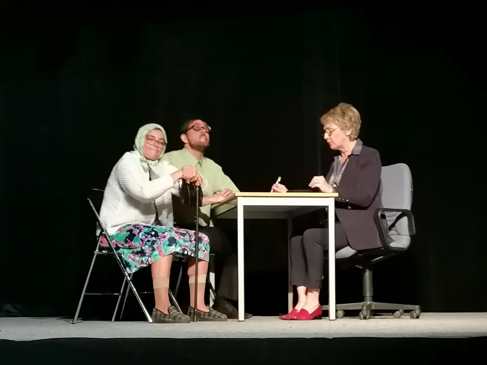 Les résidents de l'EHPAD d'Esbly au théâtre