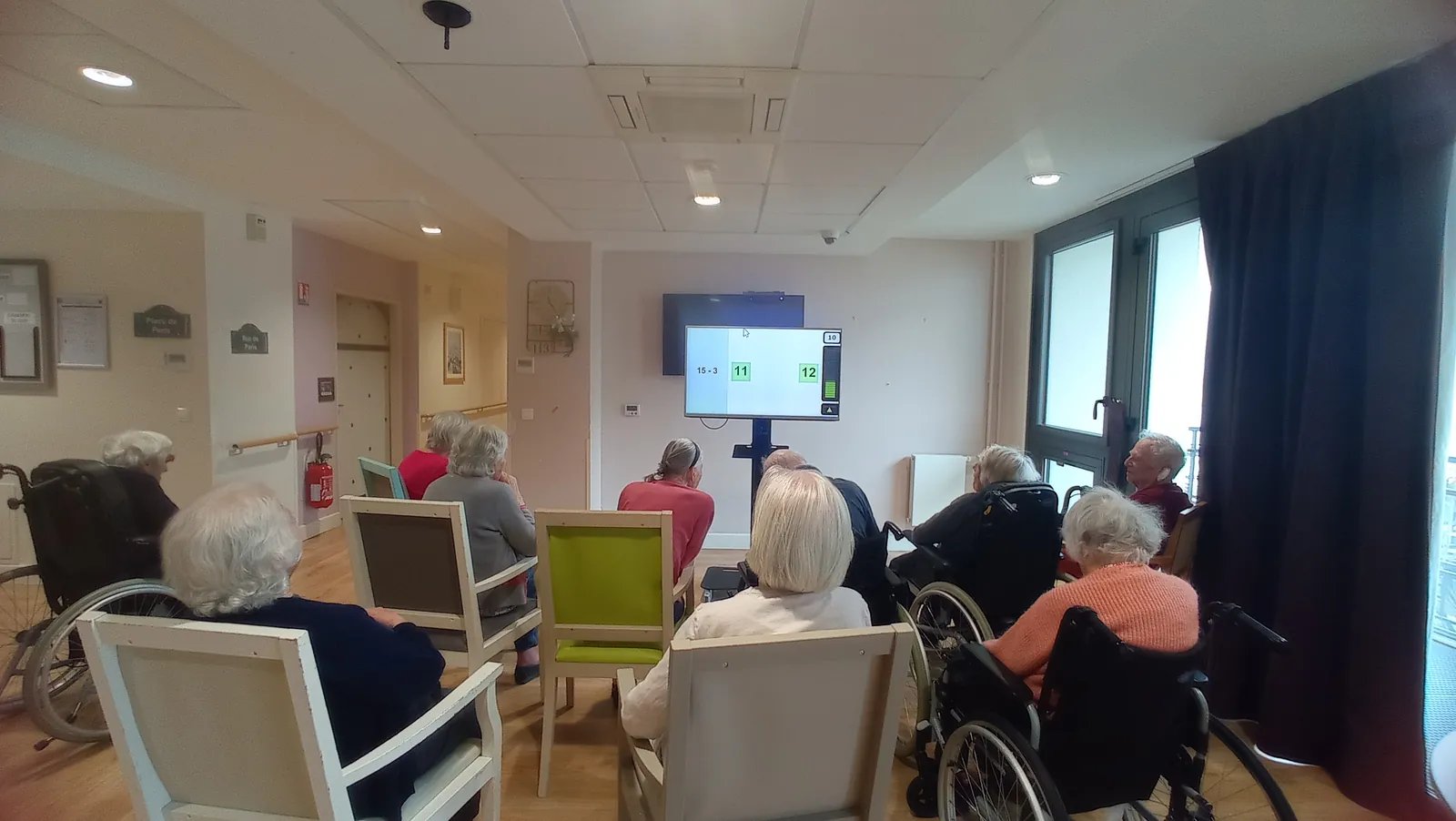Stimulation Cognitive : Atelier Mémoire en Unité Protégée