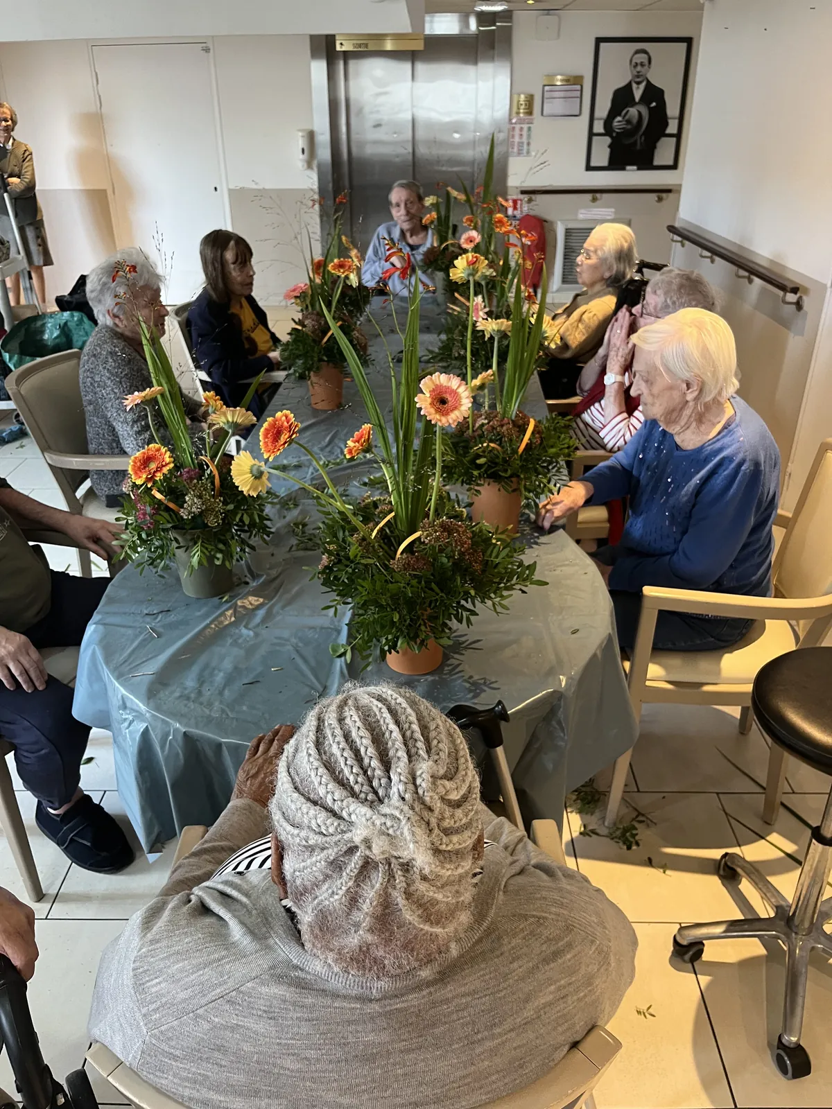 L’ART FLORAL UNE ACTIVITÉ QUI FAIT DU BIEN