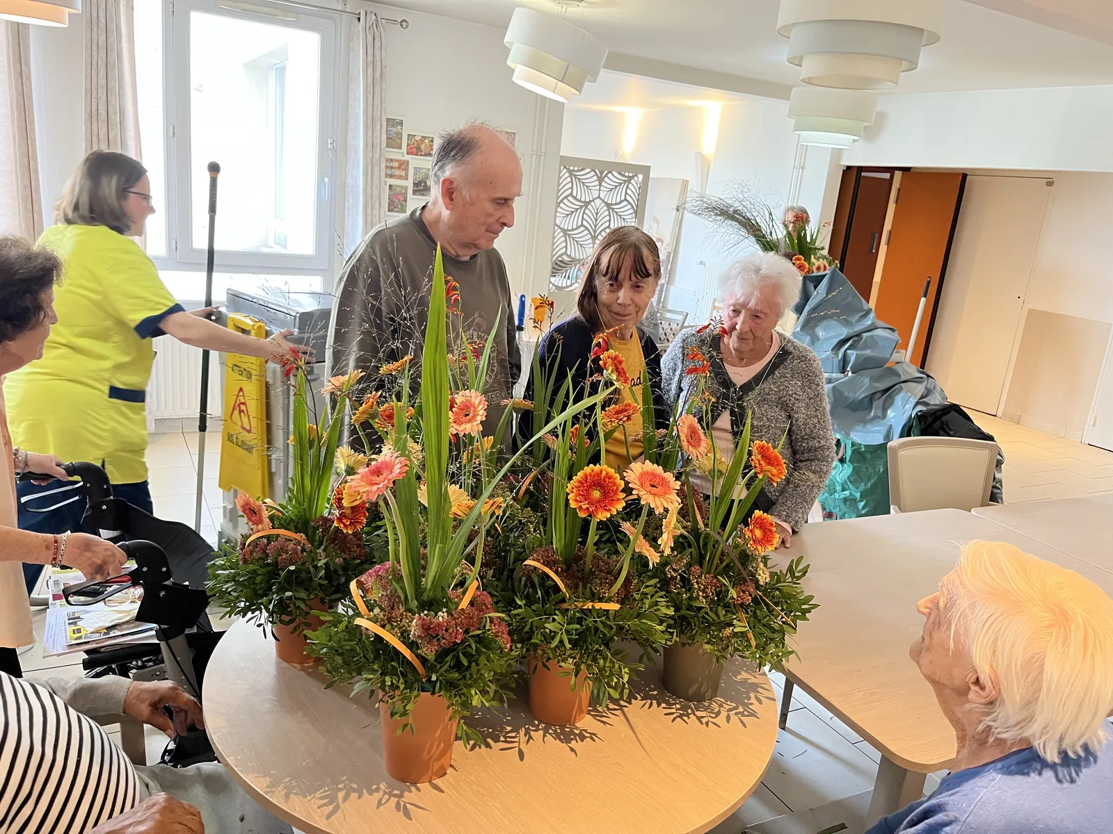 L’ART FLORAL UNE ACTIVITÉ QUI FAIT DU BIEN