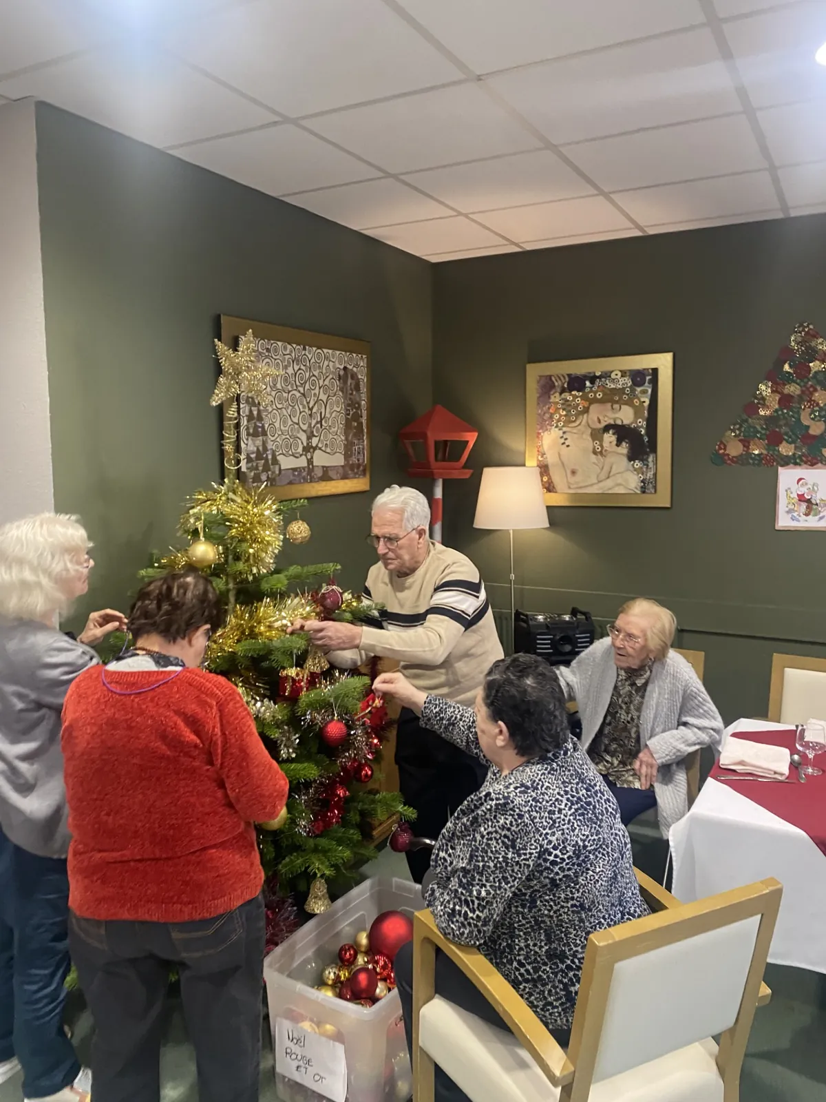 L'EHPAD la Triade plonge dans la féérie de Noel 
