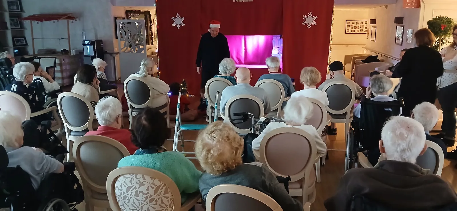 Visite des enfants au père Noël! 