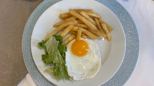 Table d'hôtes " Œuf sur le plat"