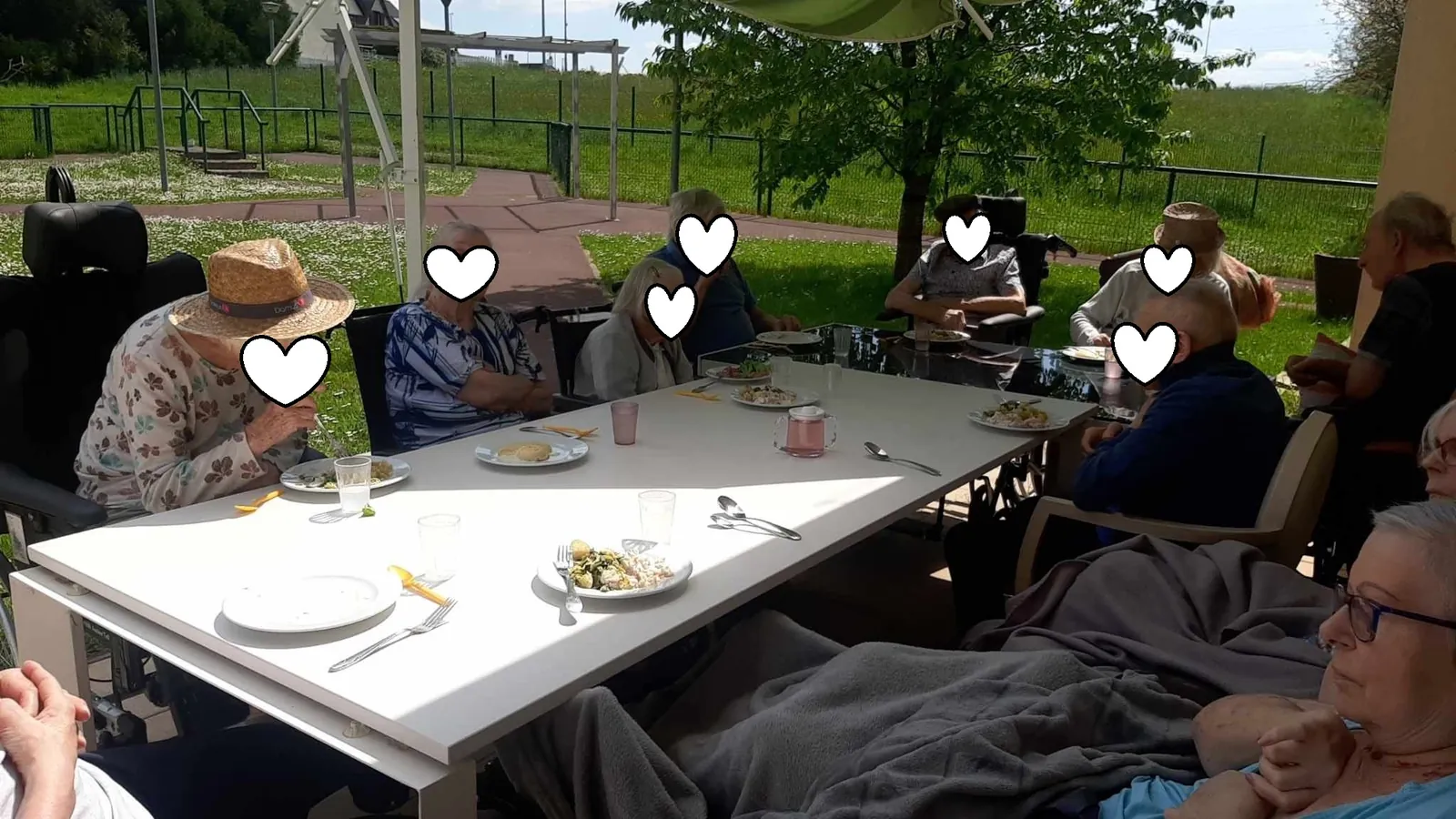 Repas en extérieur 