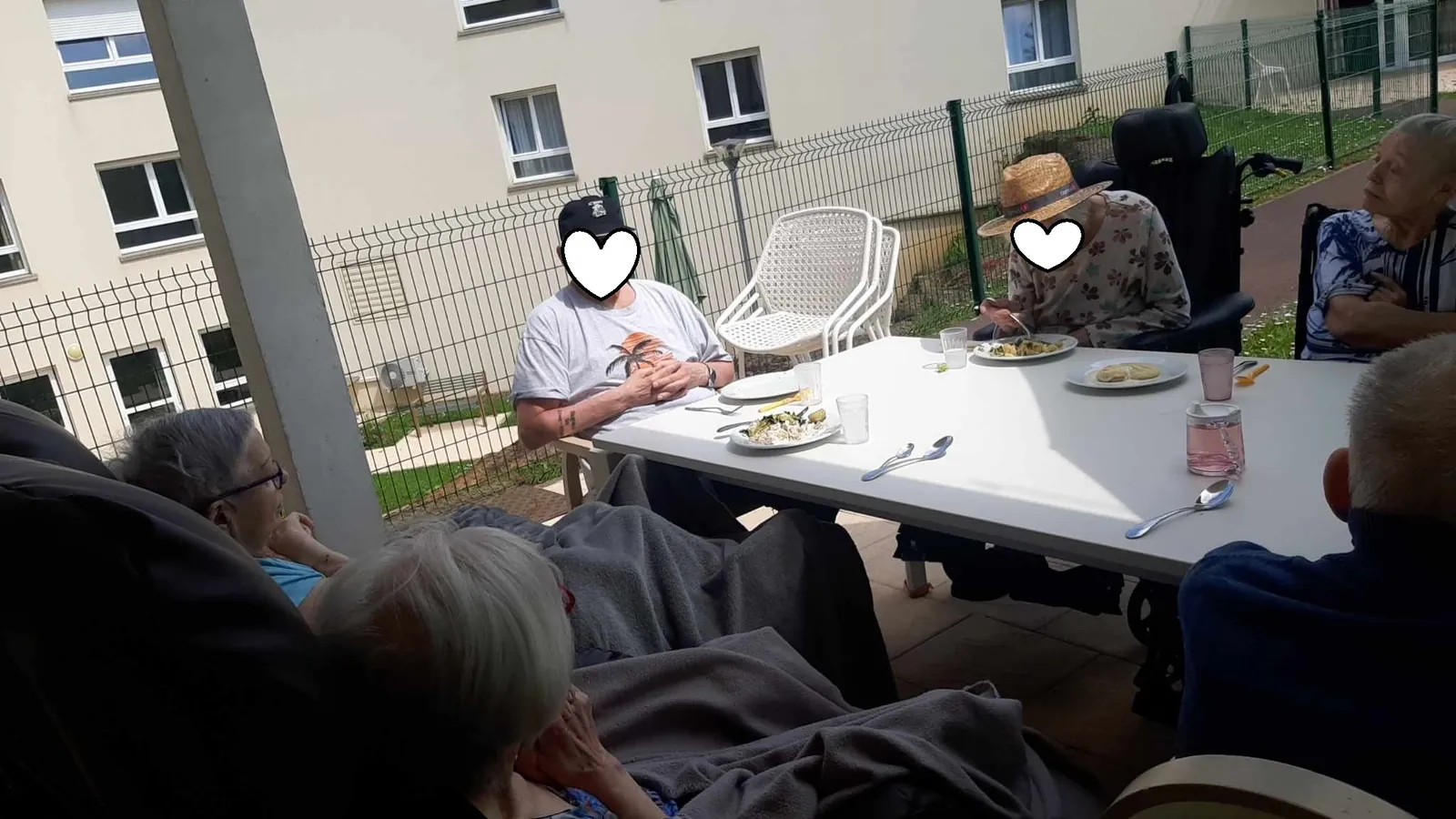 Repas en extérieur 