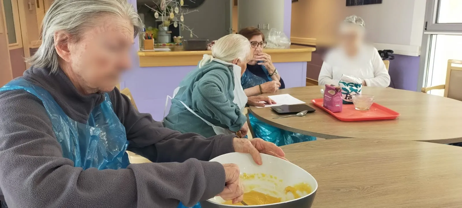 Atelier Cuisine à l’Unité Protégée : Douceurs, Sourires et Stimulation