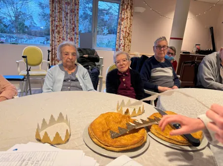 Dégustation de la galette des rois