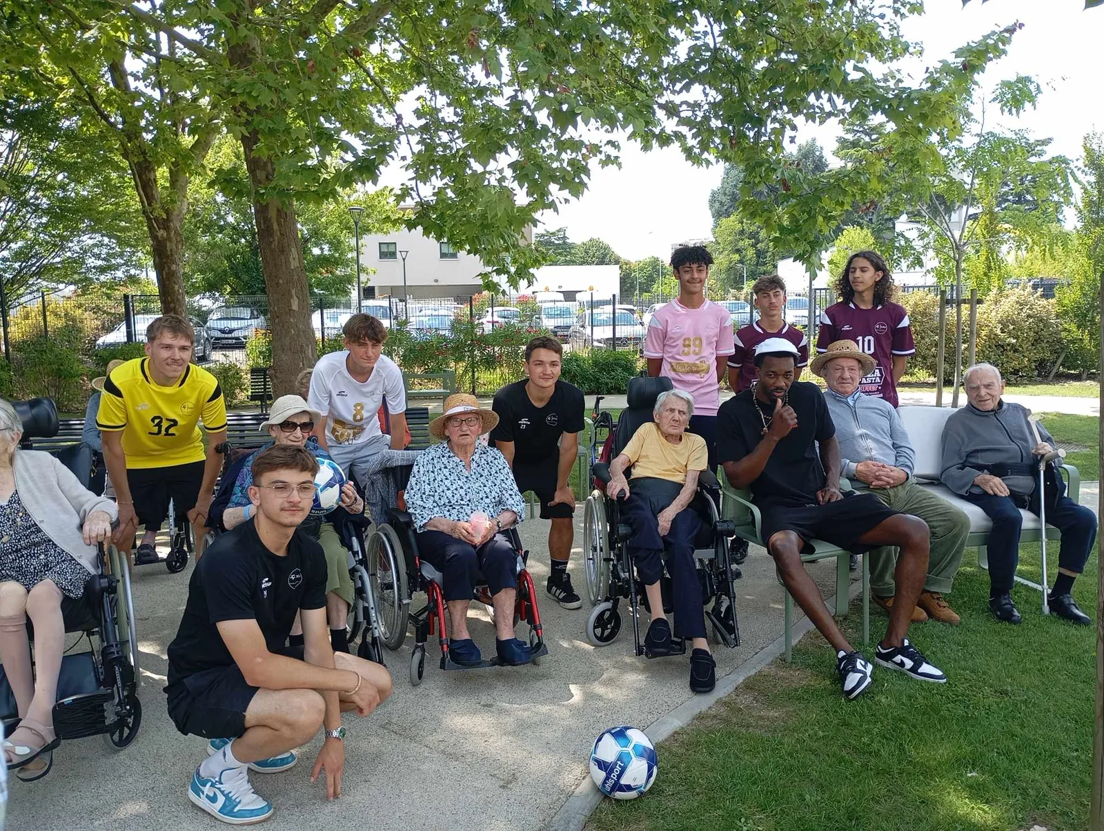 Du foot à la résidence de Saint-Jean d'Agen