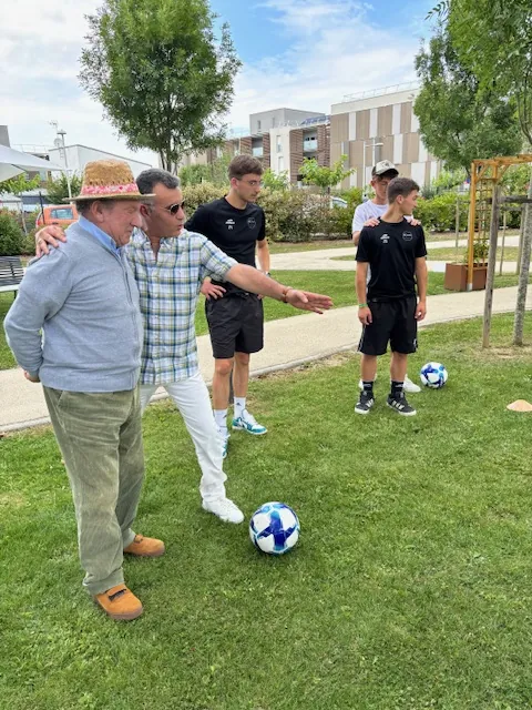 Du foot à la résidence de Saint-Jean d'Agen