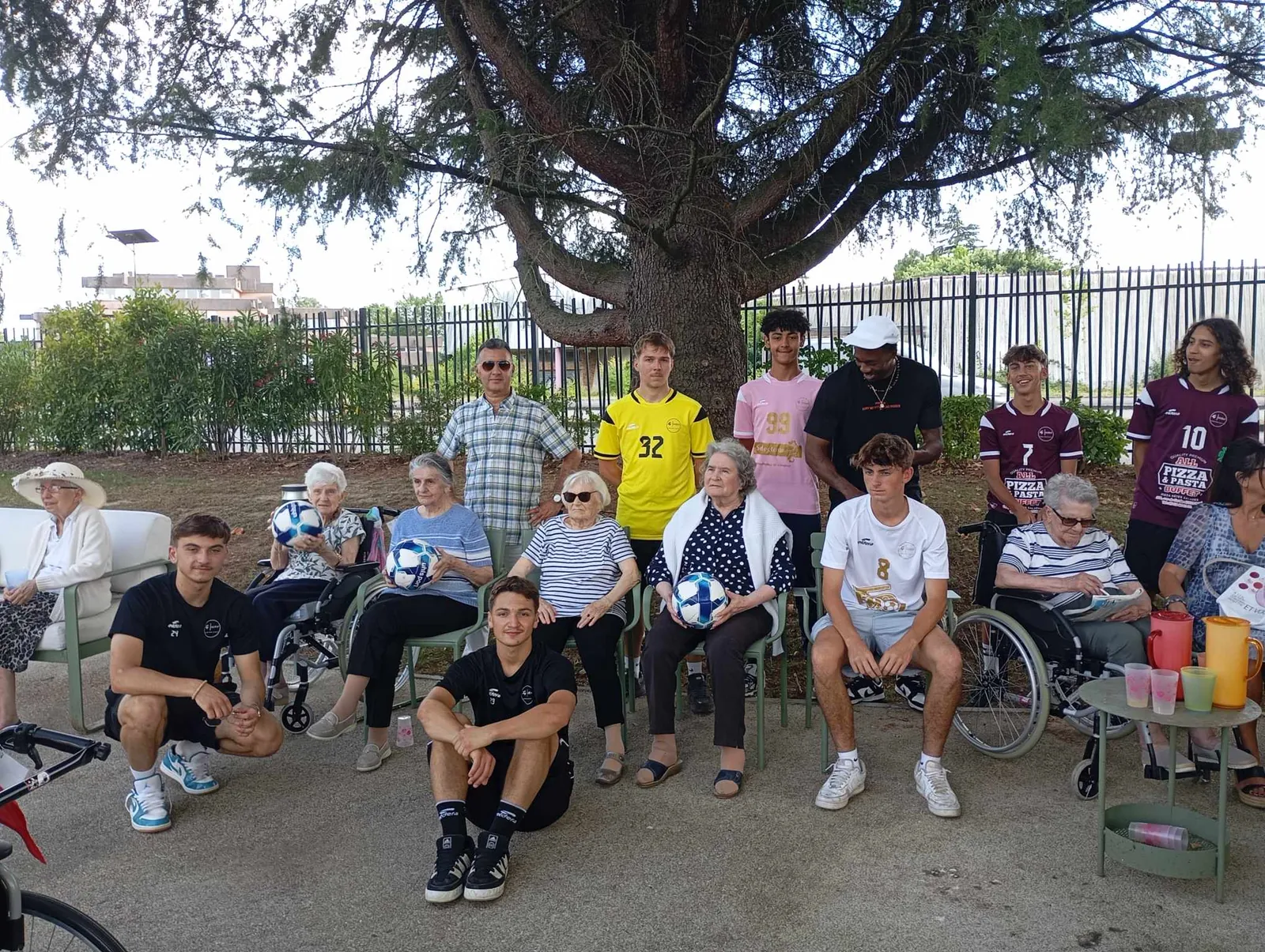 Du foot à la résidence de Saint-Jean d'Agen