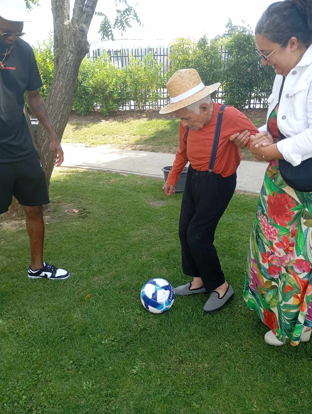 Du foot à la résidence de Saint-Jean d'Agen