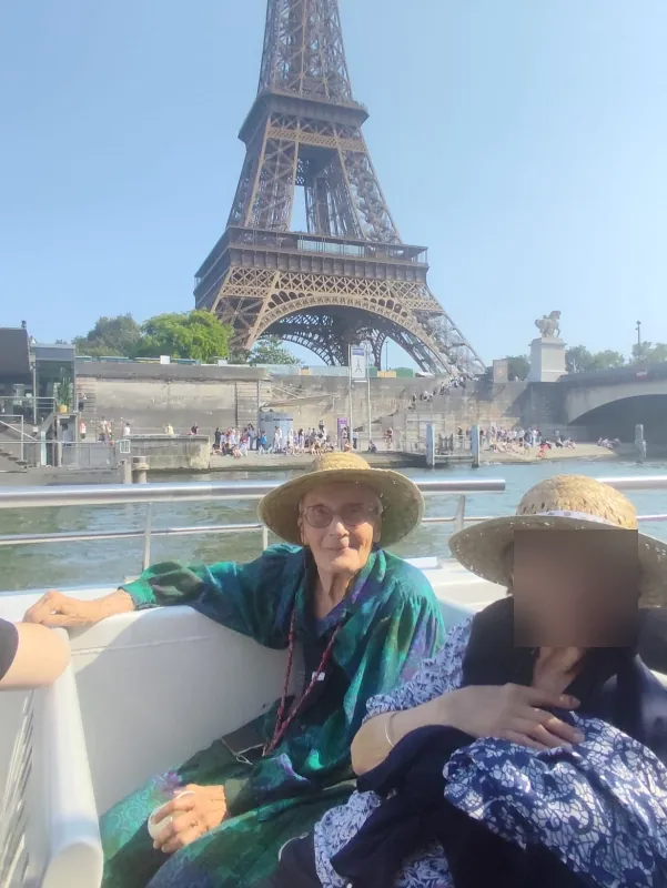 Promenade en bateau mouche pour les résidents de l'EHPAD d'Esbly 
