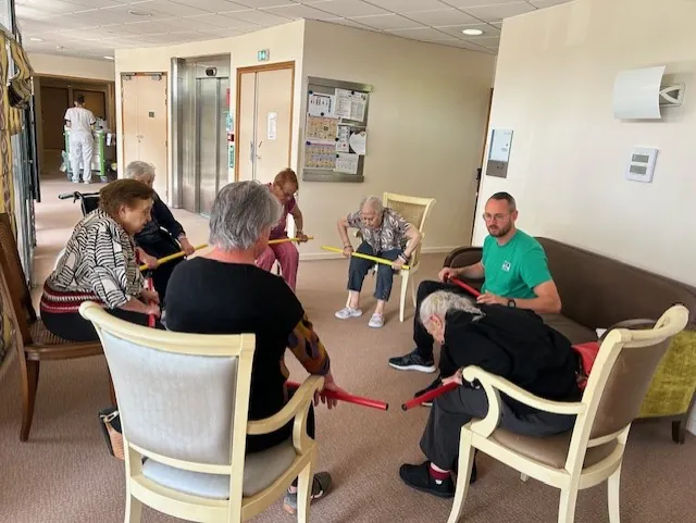 Atelier de gym douce : bouger ensemble pour mieux se connaître et créer du lien 