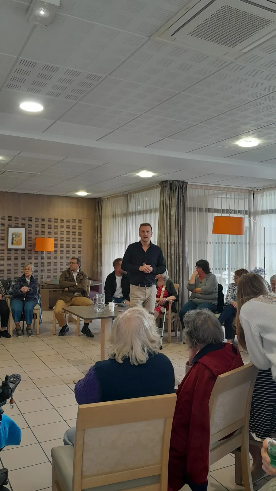 Débat d'idées aux "Jardins d'Occitanie".