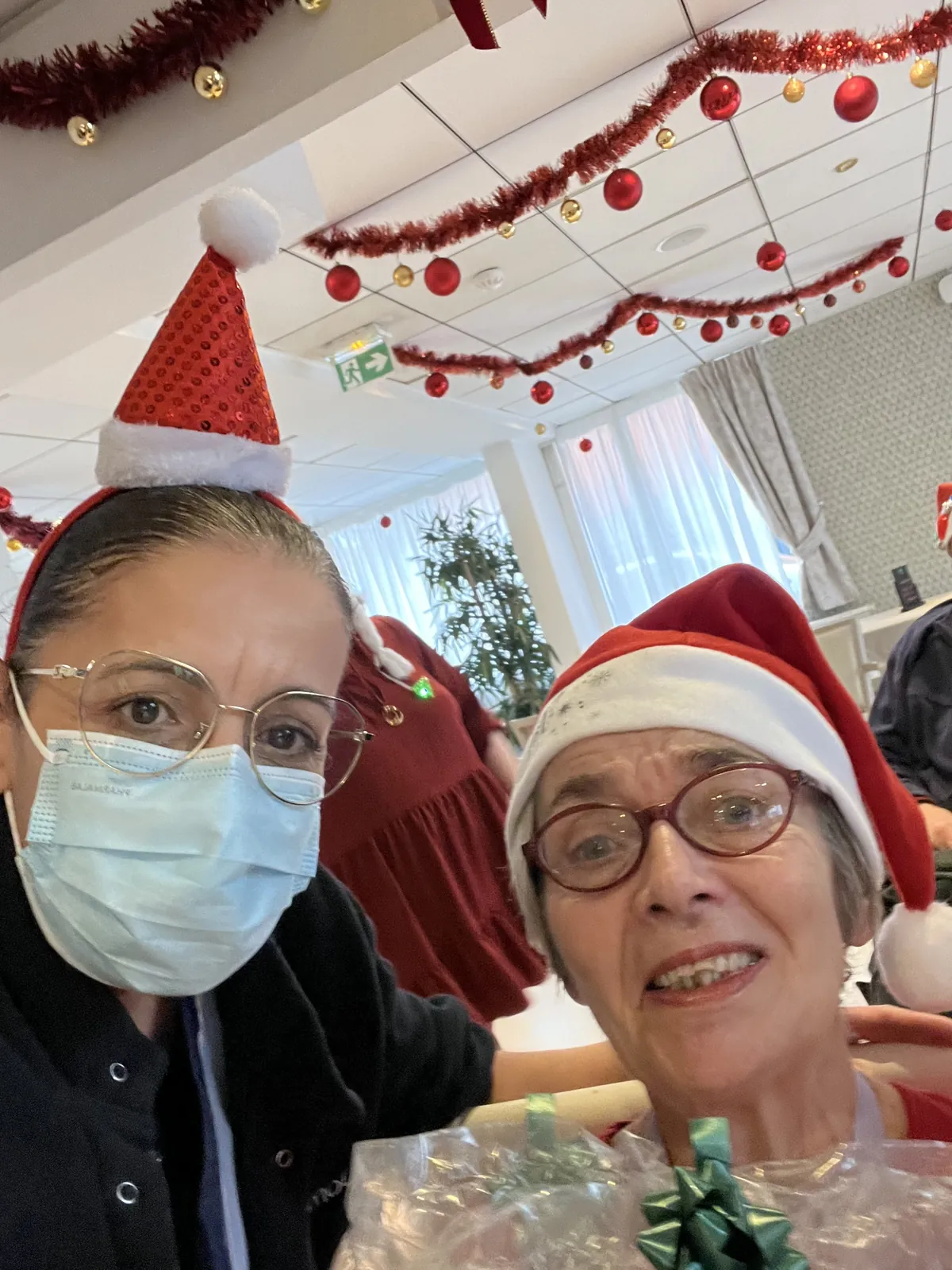 LE DÉFILÉ DES MARINES, DONNE LE TON A CETTE FIN D’ANNÉE 2023 QUI S’ANNONCE TRÈS FESTIVE !