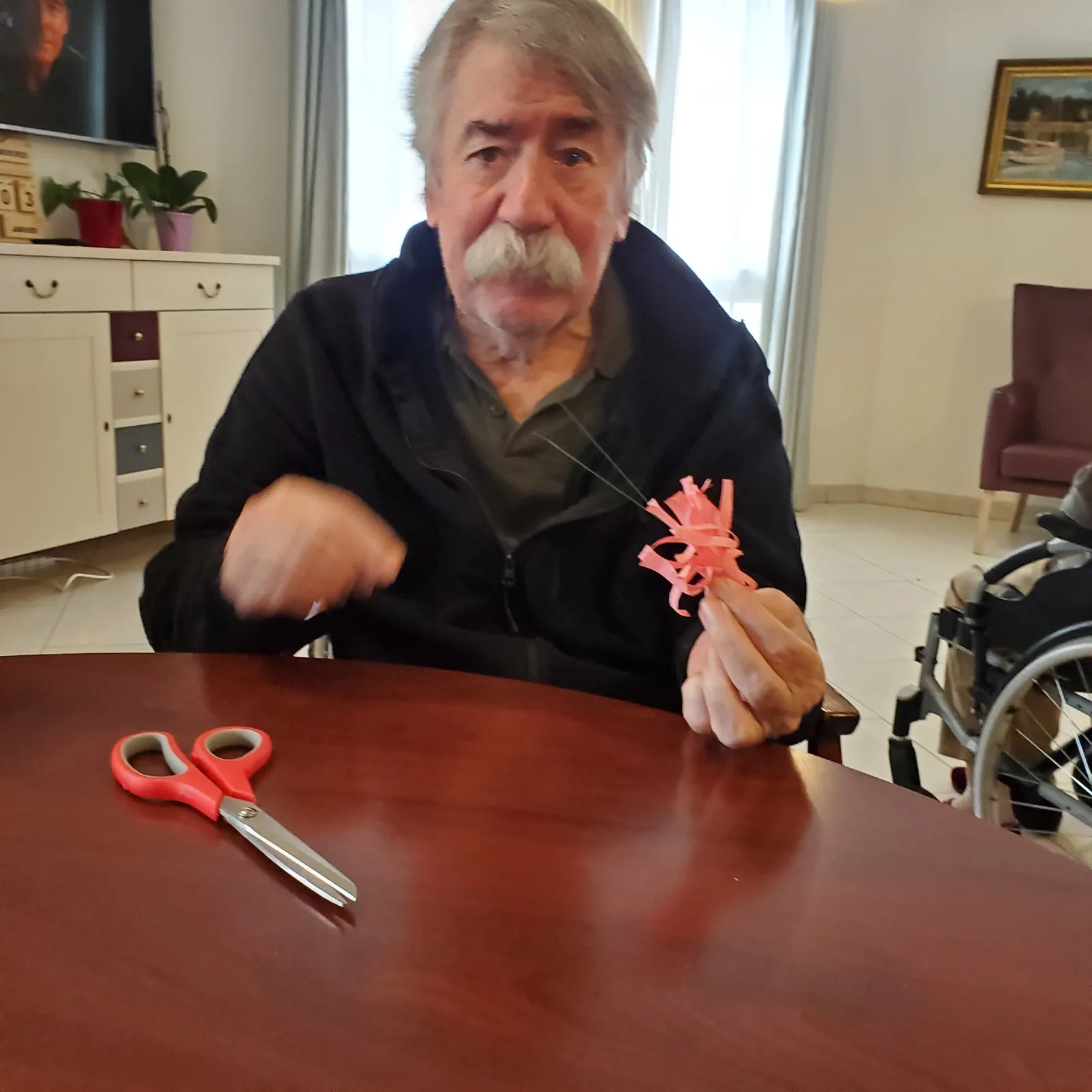 Atelier créatif fleurs en papier crépon !