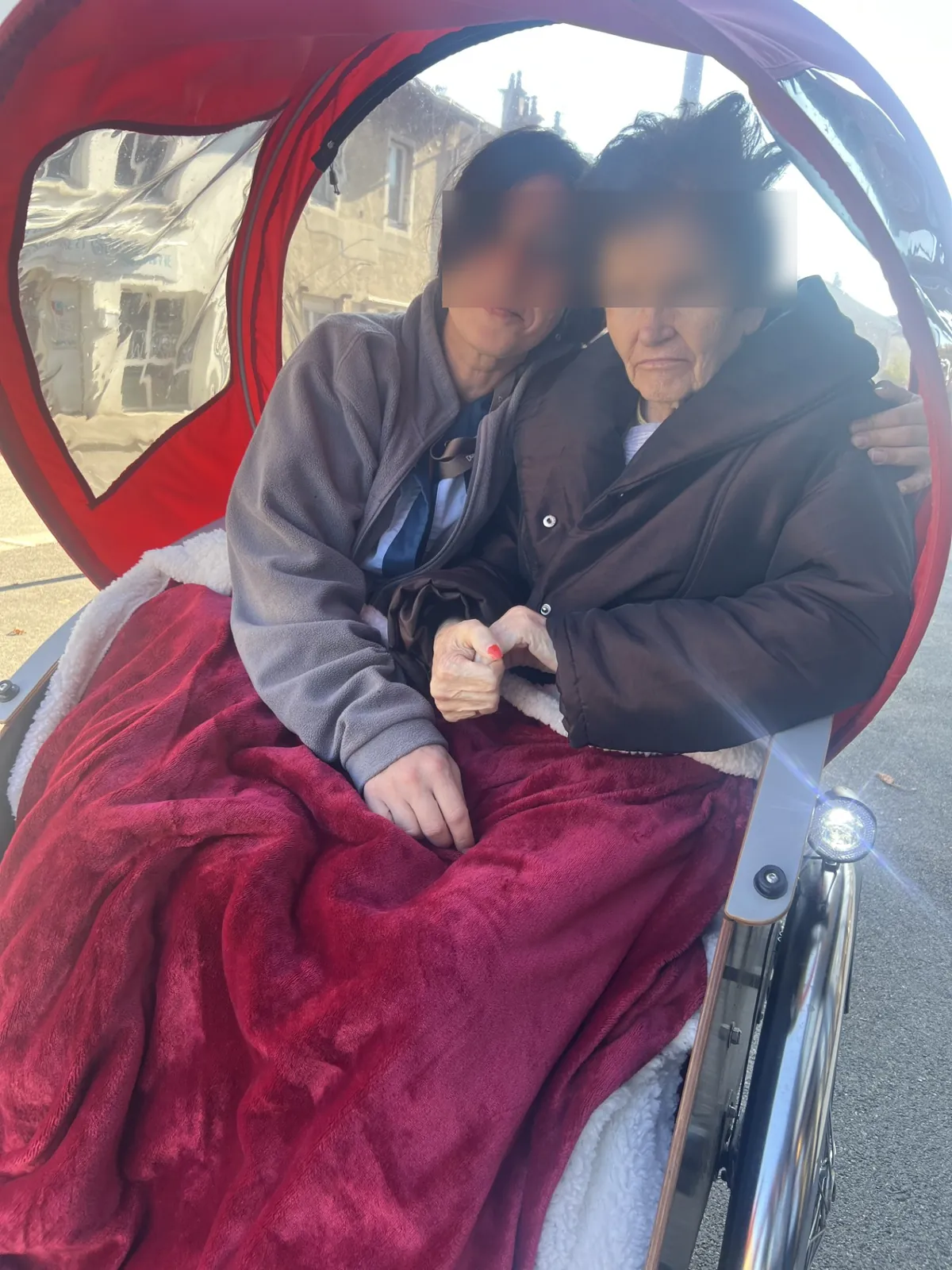 Vélo sans Age à la résidence LA VILLA CHARLOTTE 