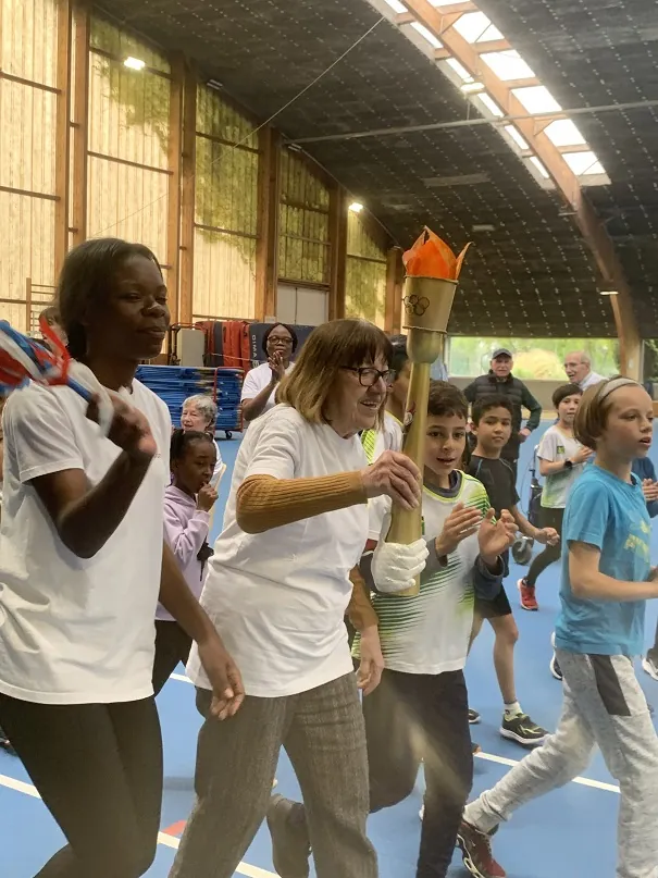 suite relais fl'âme olympique spécial Athlétisme !