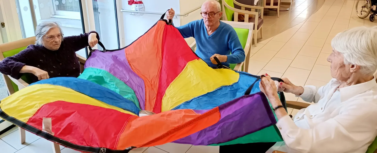 Parachute " sensationnel " à l'Unité de Soins Adaptés