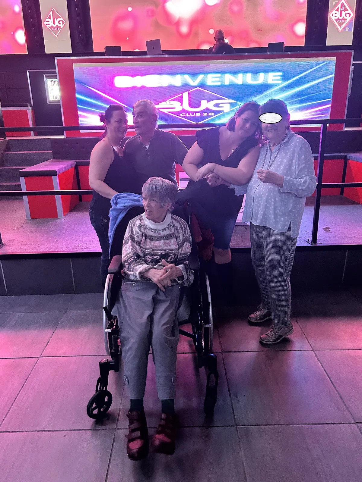 Après-midi festive à la discothèque de Beauvais 