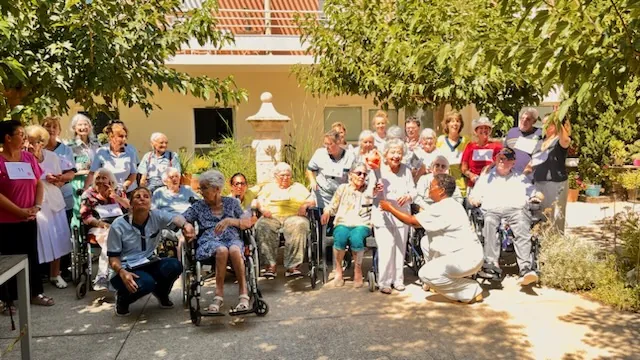 UN AN,  AU GRAND JARDIN, DE JEUX OLYMPIQUES