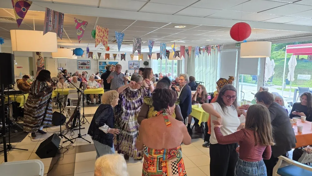 Un "Voyage en terres africaines" pour le Festival Domusvi de l'EHPAD d'Esbly