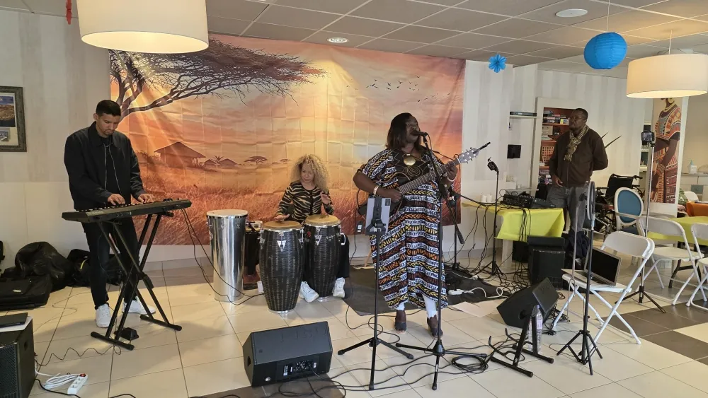 Un "Voyage en terres africaines" pour le Festival Domusvi de l'EHPAD d'Esbly