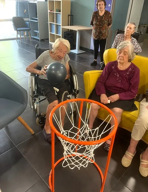 Le basket adapté s'invite en unité protégée