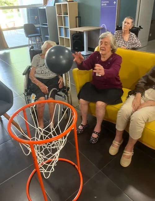 Le basket adapté s'invite en unité protégée