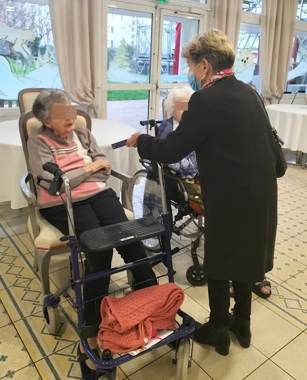 Visite de l'élue de la ville en charge des seniors 