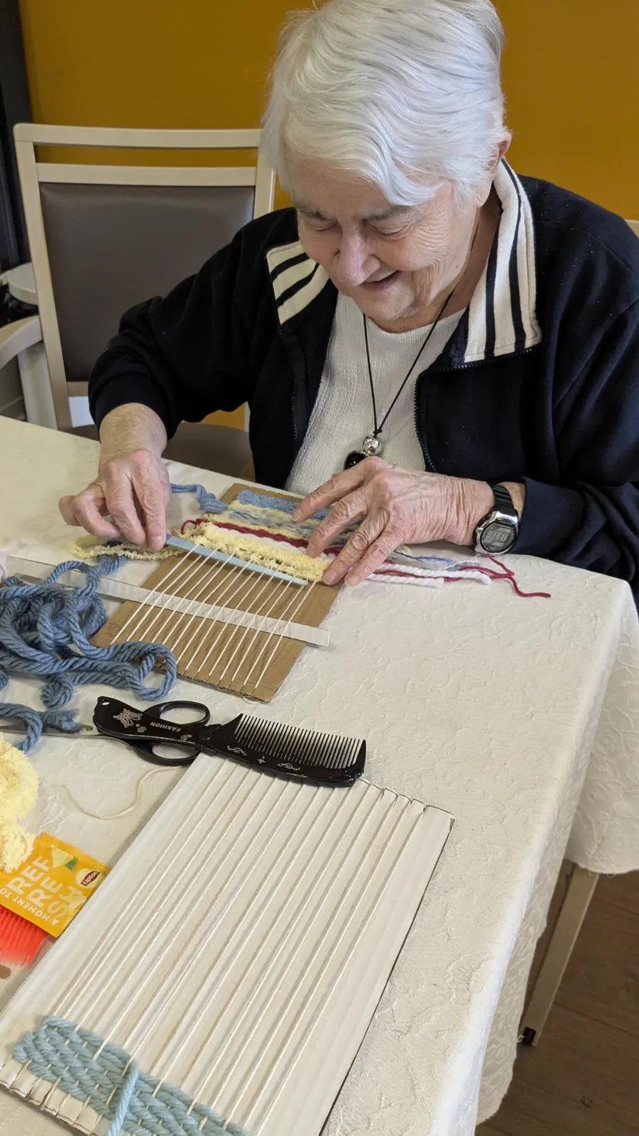 Atelier tissage, deuxième séance.