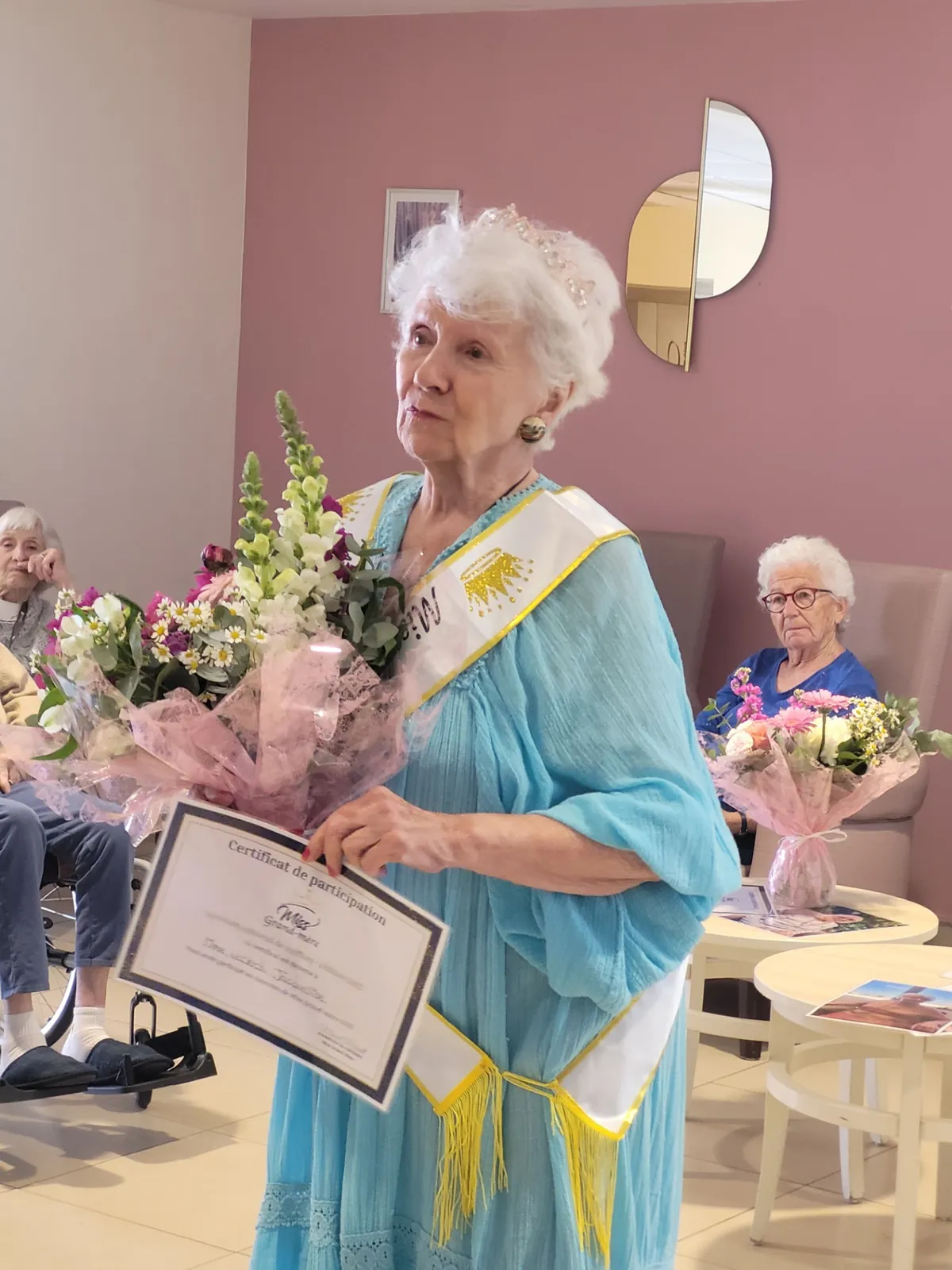 Couronnement de Miss Grand-Mère en Fête : Mme LECLECH à l'honneur