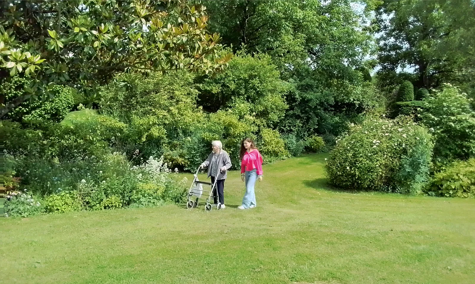 Sortie de ce jeudi : Visite des Jardins de Viels Maison