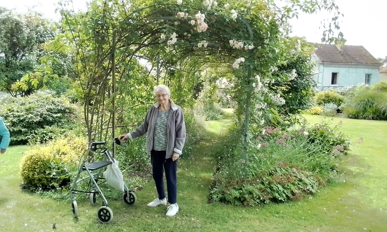 Sortie de ce jeudi : Visite des Jardins de Viels Maison