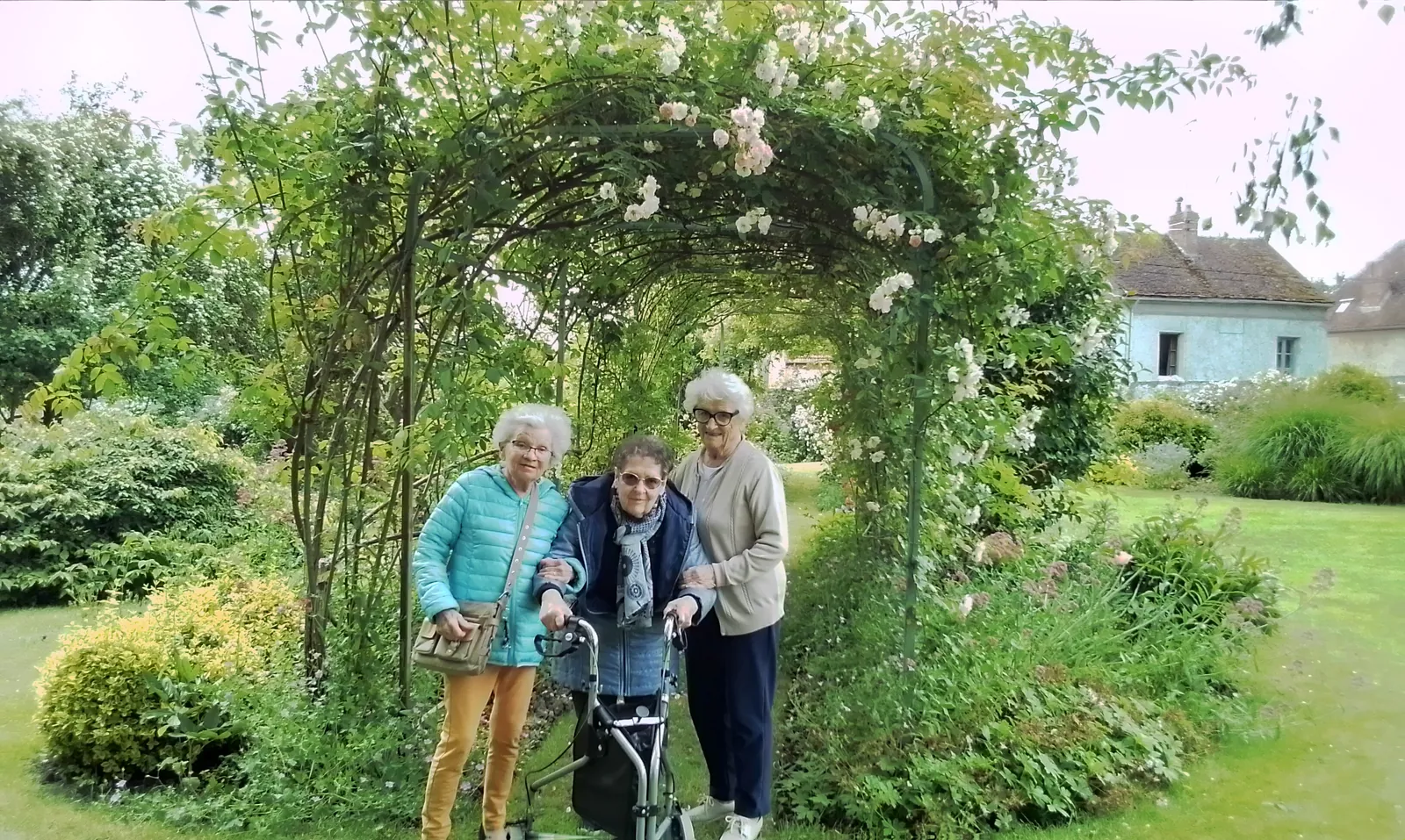 Sortie de ce jeudi : Visite des Jardins de Viels Maison