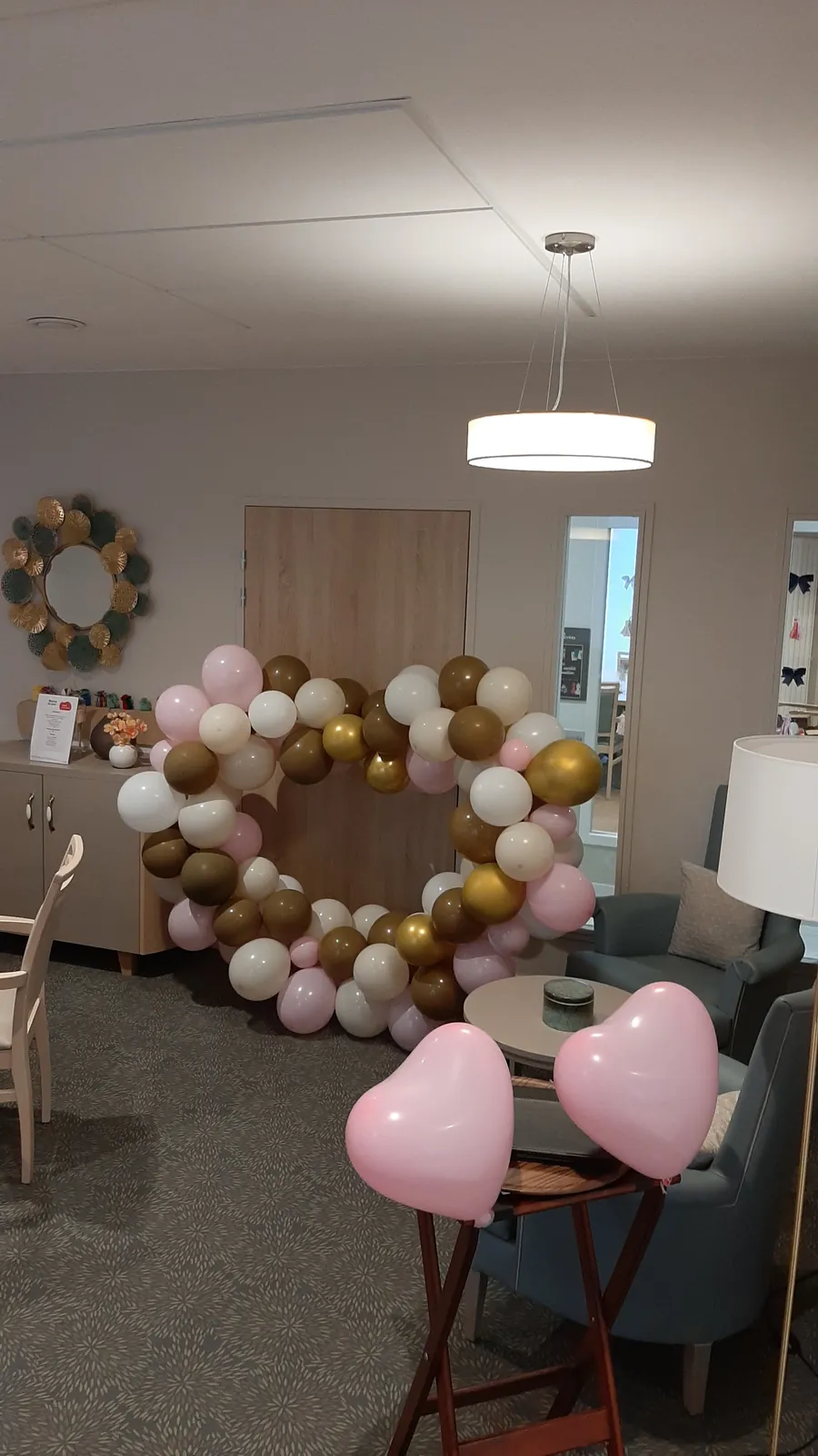 Une petite fête se prépare aux Boutons d'Or
