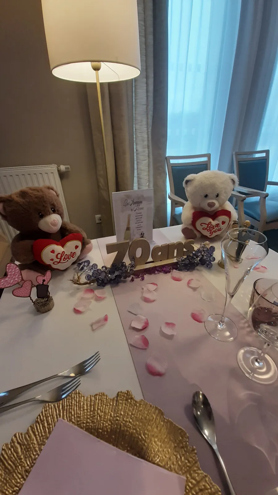 Une petite fête se prépare aux Boutons d'Or