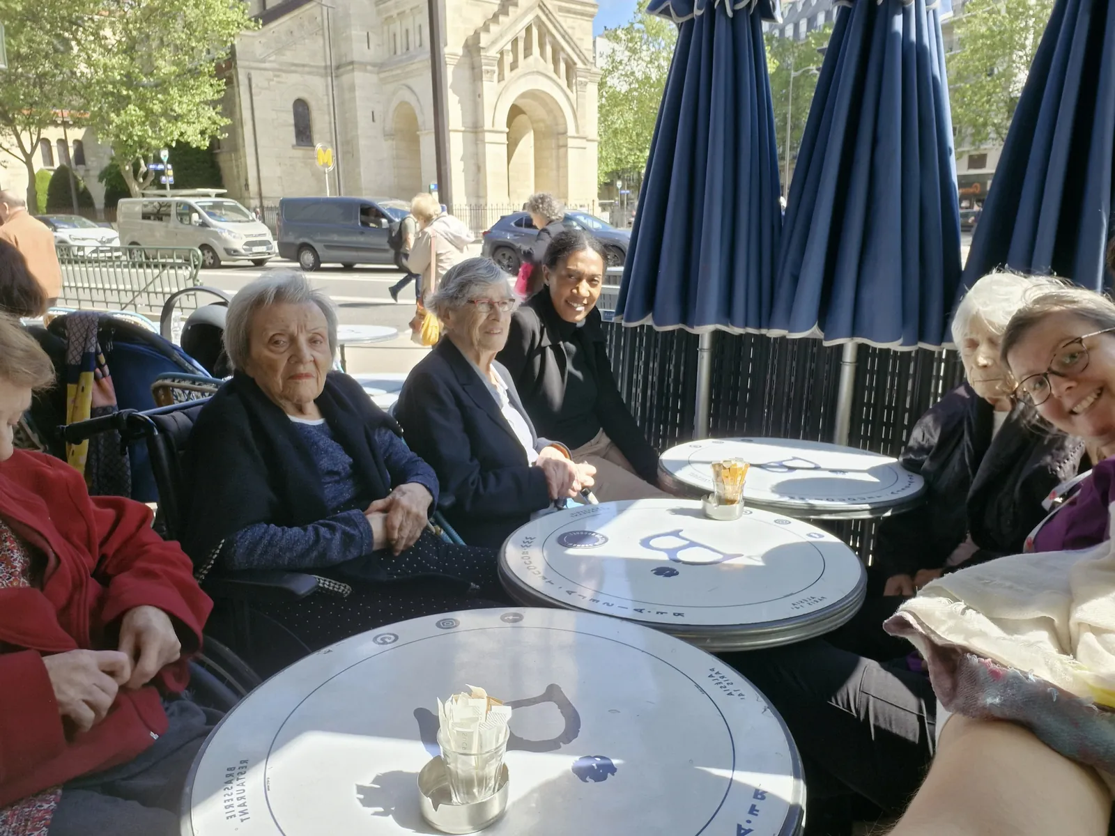 Garçon, un café s'il vous plaît ! 