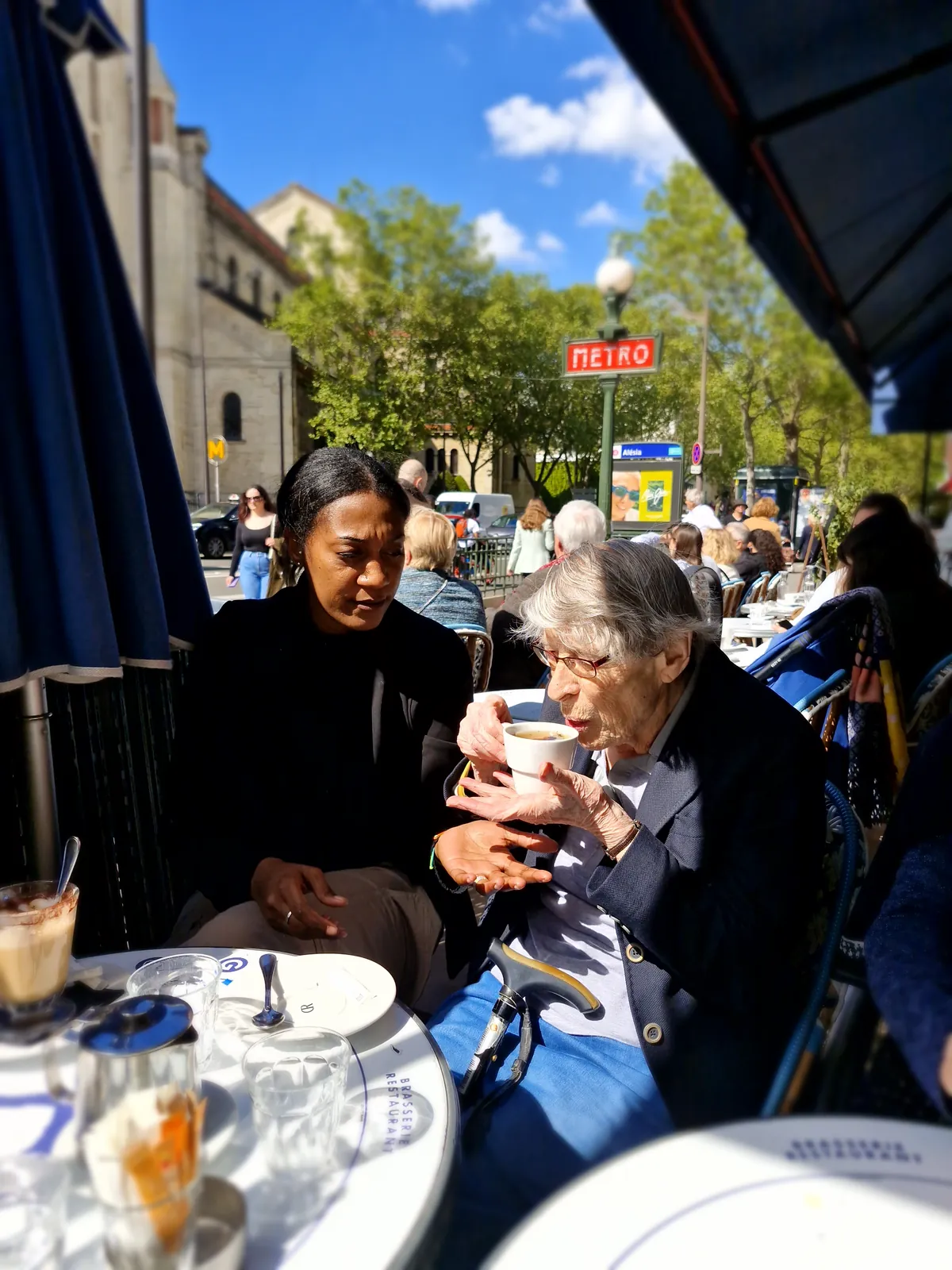 Garçon, un café s'il vous plaît ! 