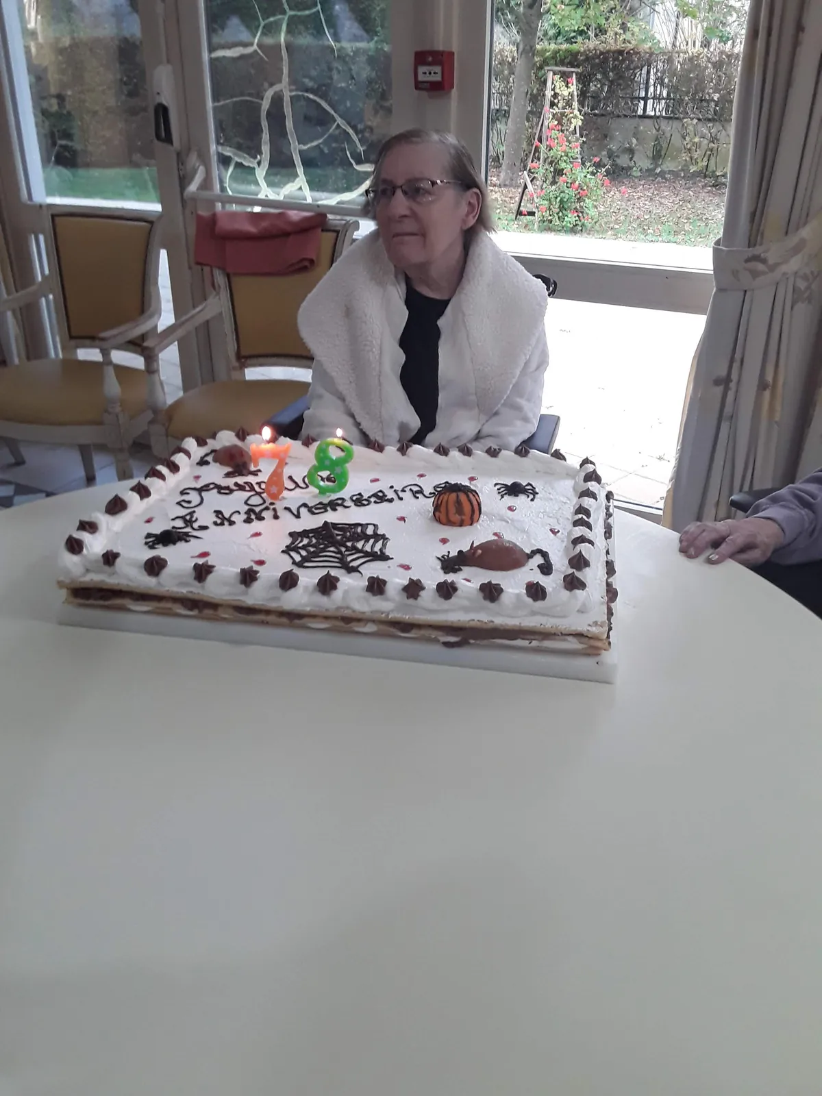 LES ANNIVERSAIRES D'OCTOBRE A LA RESIDENCE LES JARDINS MEDICIS PROVINS