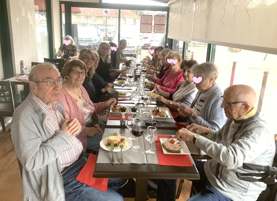 Sortie au restaurant !