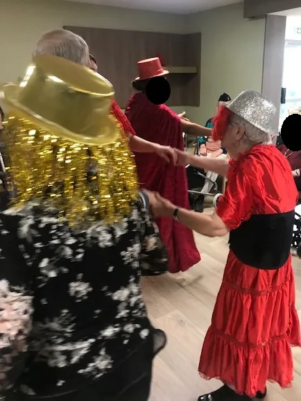  Un Défilé de Joie et de Couleurs