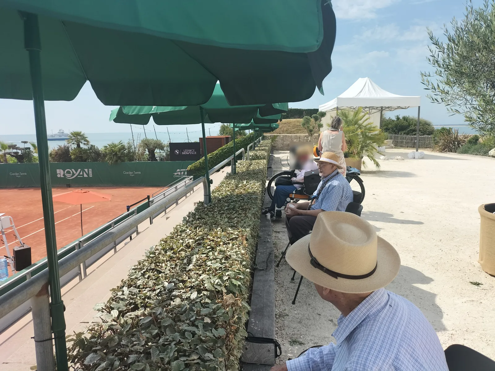 les résidents au Rolland Garros de Royan 