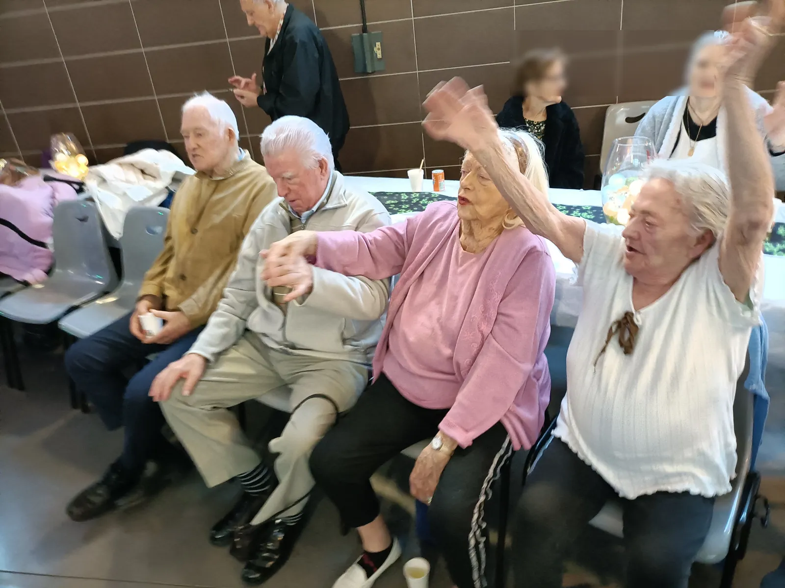 Bal de promo et bonne humeur pour la clôture de la semaine bleue du CCAS !