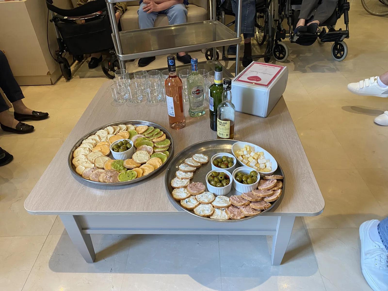 JEUDI 14 NOVEMBRE JOUR DE L’APÉRITIF MENSUEL